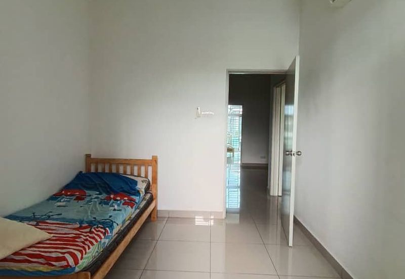 Austin Residence @Taman Mount Austin