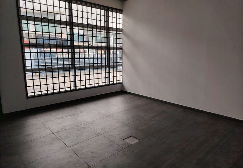 Kempas Utama Industrial Park