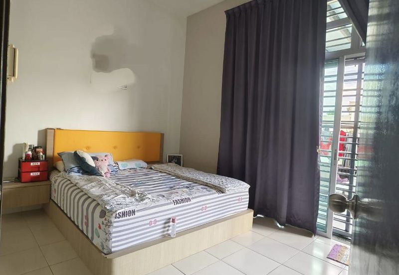 For Rent Nice & Clean 2 Storey Maya Heights @ Seri Alam, Masai