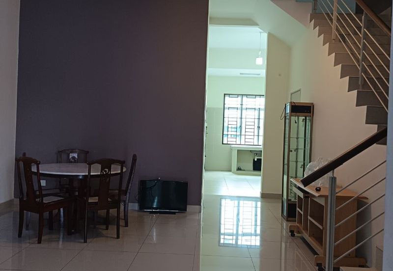 Austin Residence @Taman Mount Austin