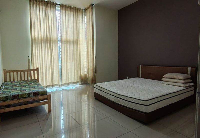 Austin Residence @Taman Mount Austin