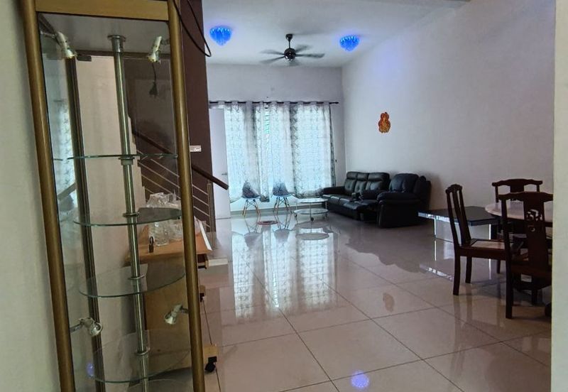 Austin Residence @Taman Mount Austin