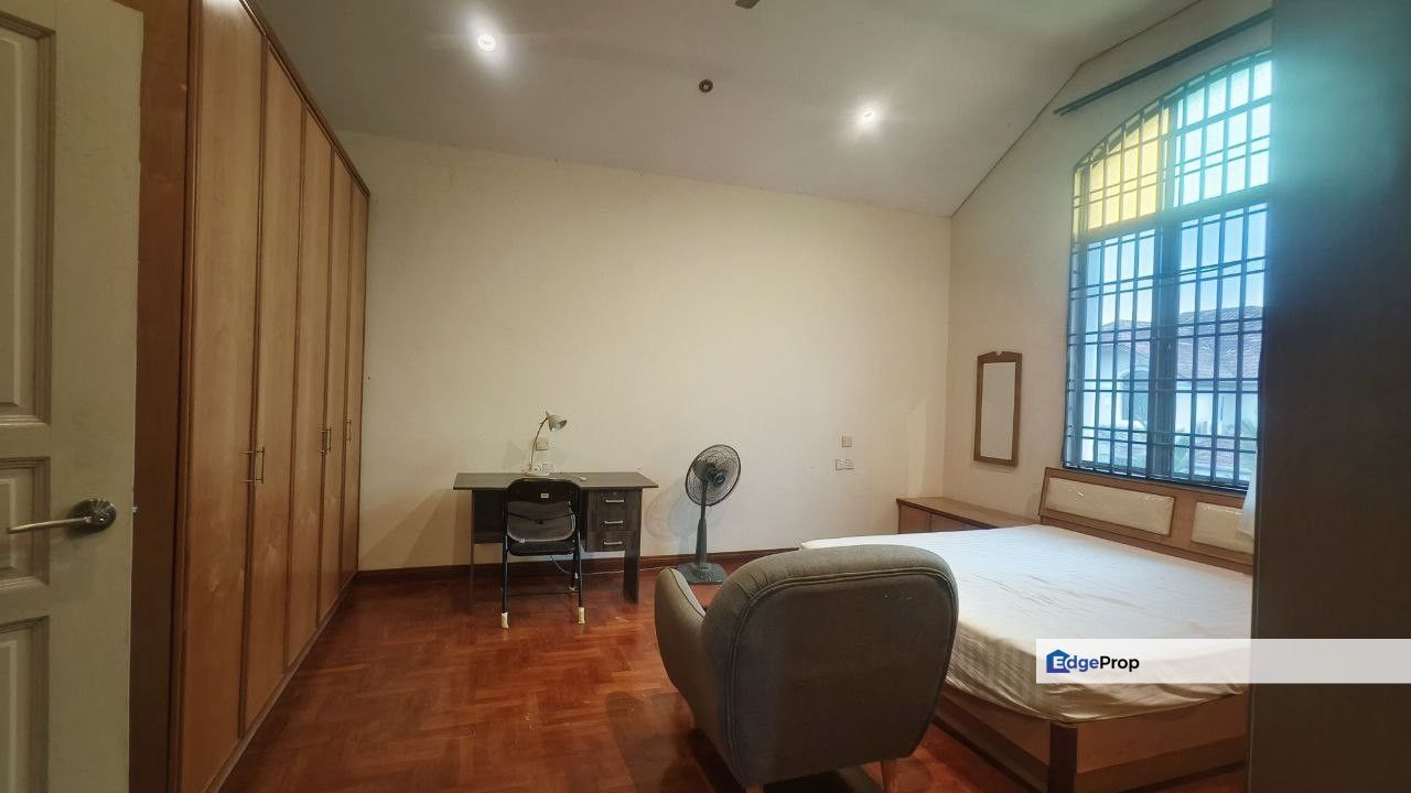 Room For Rent Taman Impian Emas, Skudai Semi-D With Bathroom , Johor, Skudai