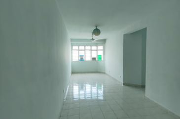 Bandar Baru Seri Alam