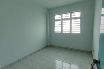 Bandar Baru Seri Alam