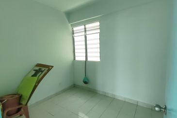 Bandar Baru Seri Alam