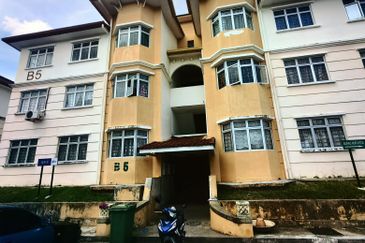 Bandar Baru Seri Alam