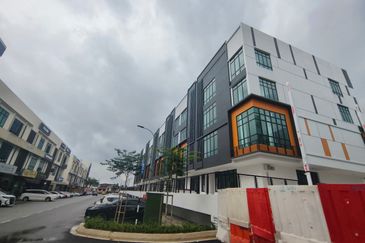 Pelangi Avenue Taman Pelangi