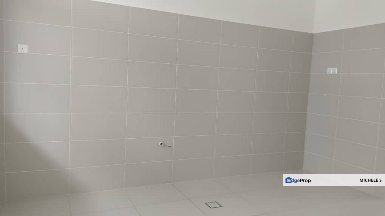 Taman Alam Masai 24Hr Gater Guarded  Double Storey House For Sale, Johor, Masai