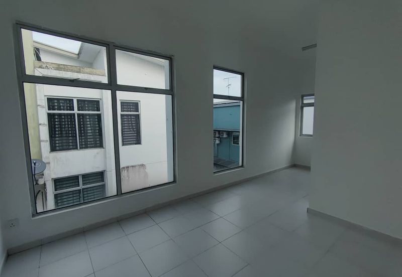 Maya Heights-Solar Series @ Bandar Seri Alam