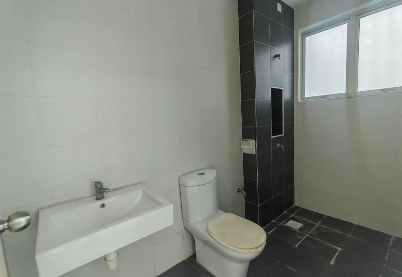 Maya Heights-Solar Series @ Bandar Seri Alam