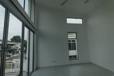 Maya Heights-Solar Series @ Bandar Seri Alam