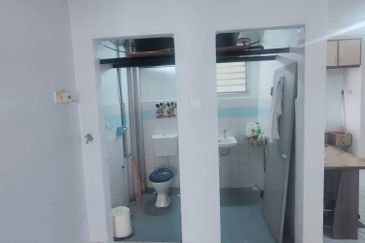 Rumah Pangsa Permas Jaya