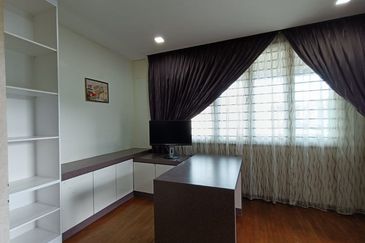 Taman Austin Heights