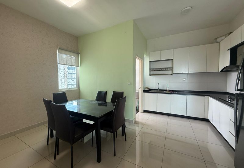 The Pinnacles (Pinnacle Tower)