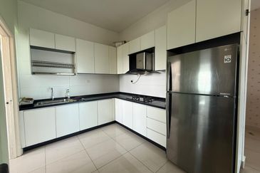 The Pinnacles (Pinnacle Tower)