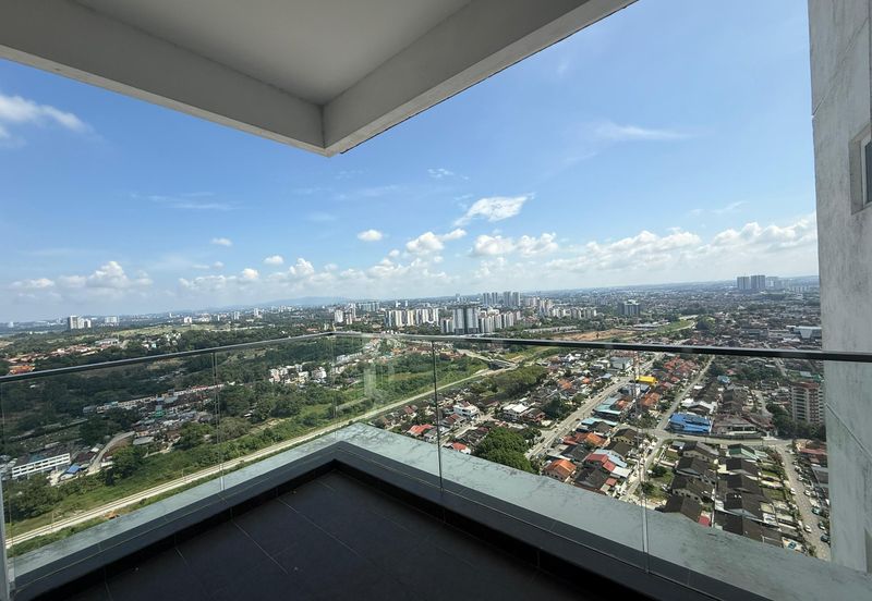 The Pinnacles (Pinnacle Tower)