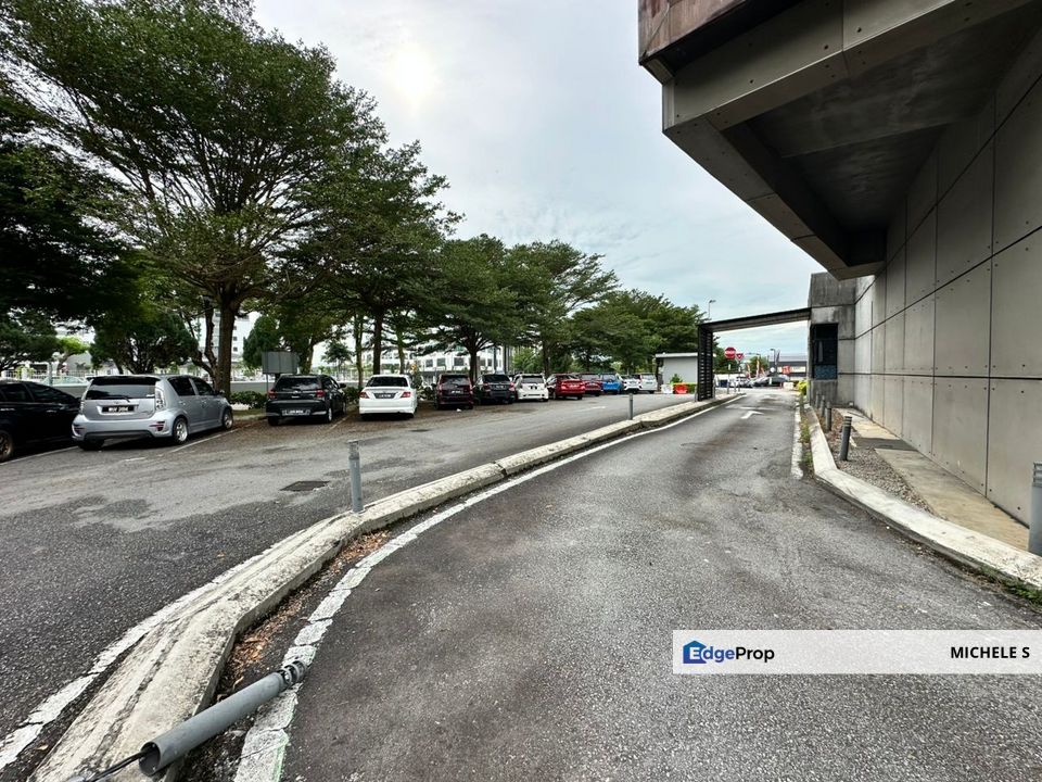 Seri Alam Detached Commercial Retail Building For Rent, Johor, Masai