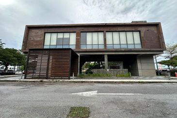 Bandar Baru Seri Alam