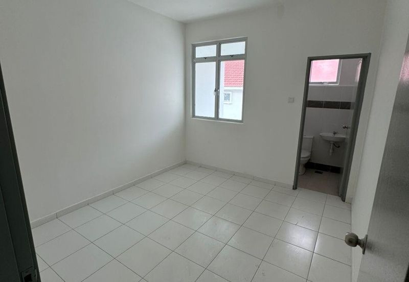 Bandar Baru Seri Alam