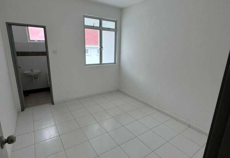 Bandar Baru Seri Alam