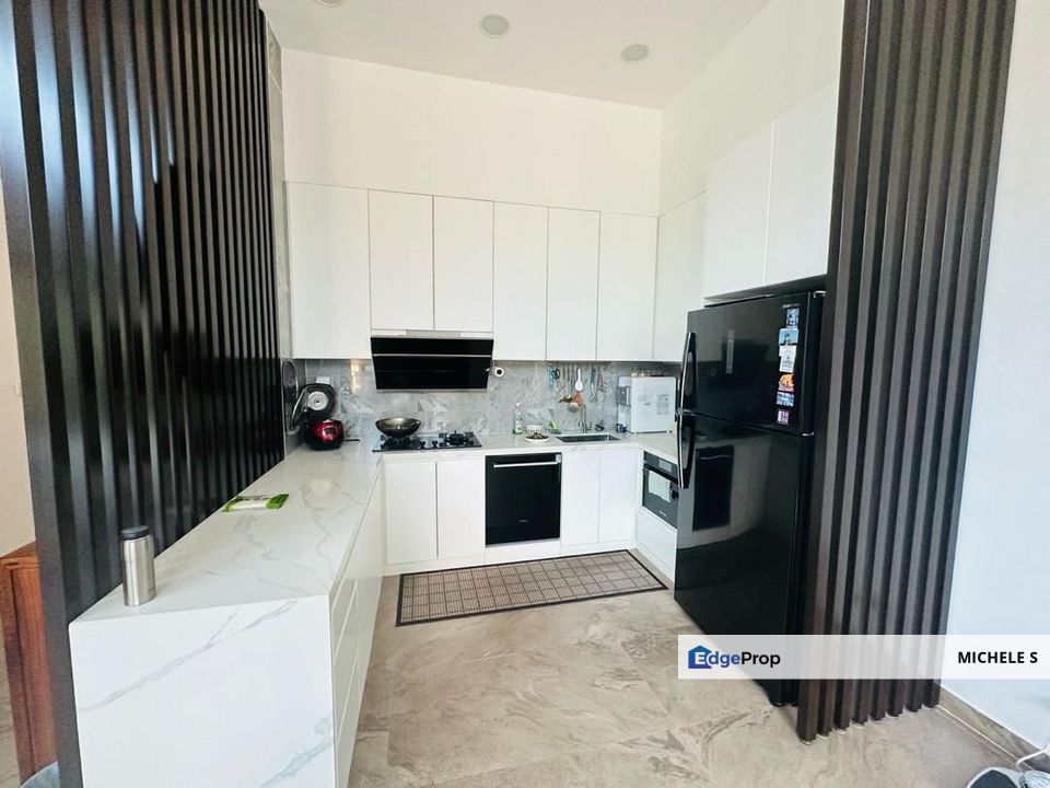 Forest City Villa Fringe Cluster House For Sale, Johor, Nusajaya