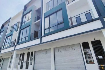 Crest @ Austin Emerald 2