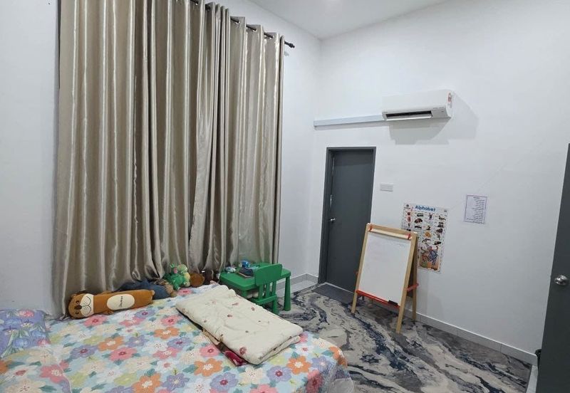 Bandar Baru Seri Alam