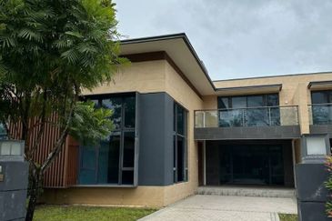 Golf & Resort Forest City, Fringe Villa