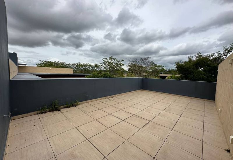 Golf & Resort Forest City, Fringe Villa