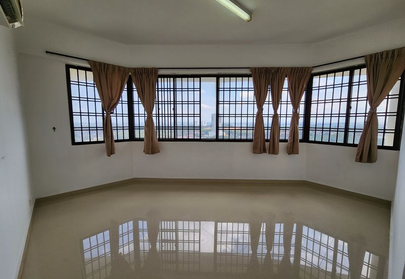 Country Tower Condominium