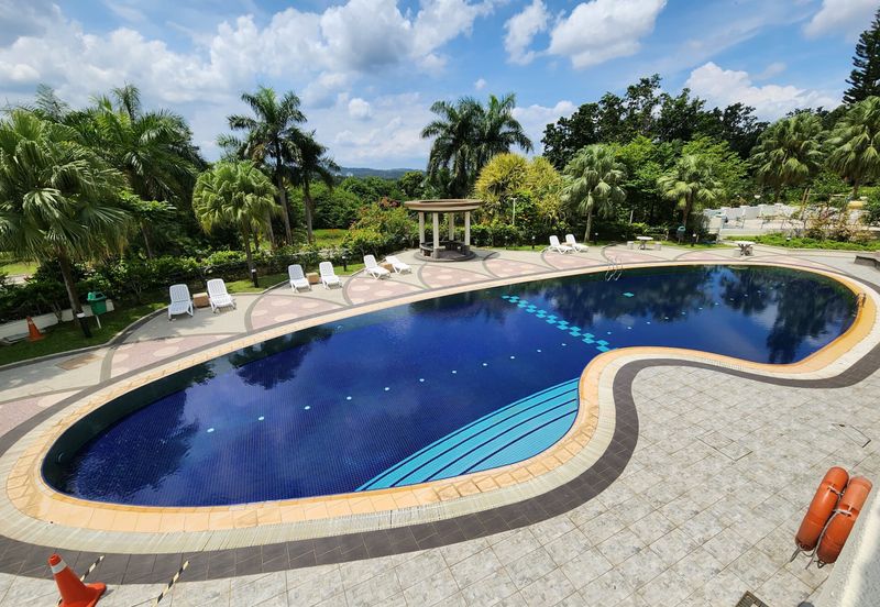 Country Tower Condominium