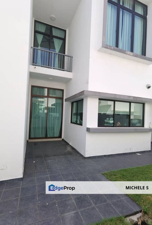 Eco Tropic Cluster House Full loan For Sale, Johor, Masai
