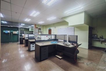 Kempas Utama Industrial Park