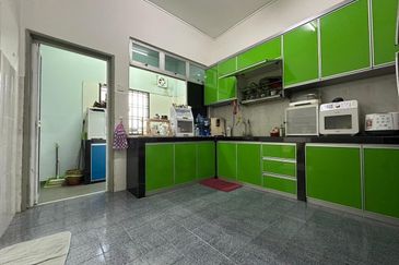 Bandar Baru Seri Alam