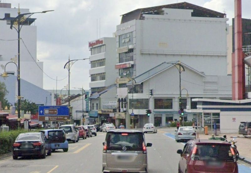 Jalan Trus, Bandar Johor Bahru
