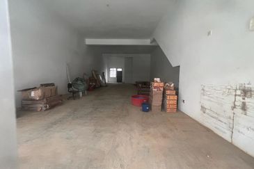 Oasis 2 @ Tropicana Danga Cove