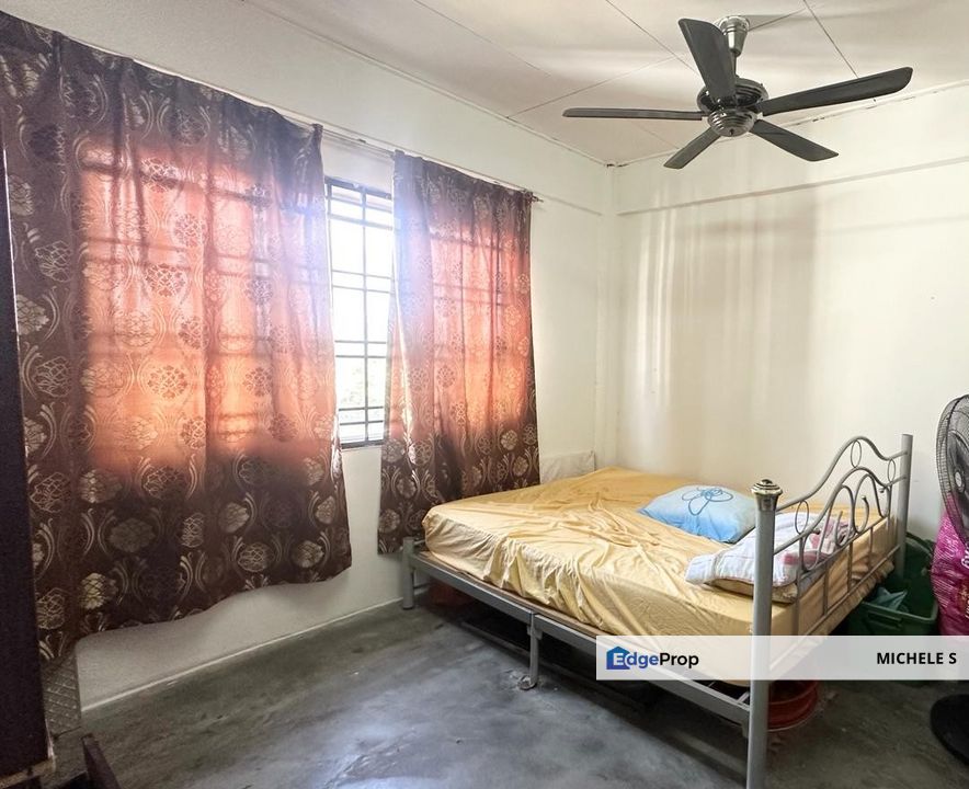 Pangsapuri Sri Ilham Apartment For Sale Full Loan, Johor, Masai