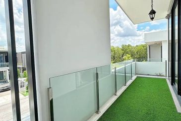 Bandar Baru Seri Alam