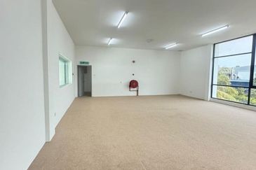 Eco Curve @ Eco Business Park 1