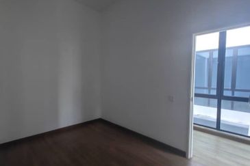 Setia Tropika Double Storey Cluster For Rent