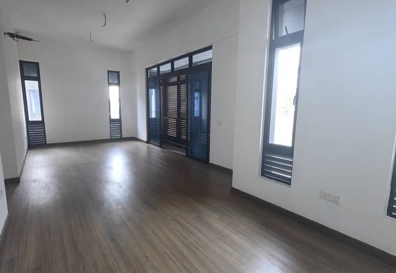 Setia Tropika Double Storey Cluster For Rent