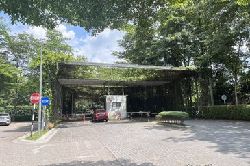 D ambience Residences