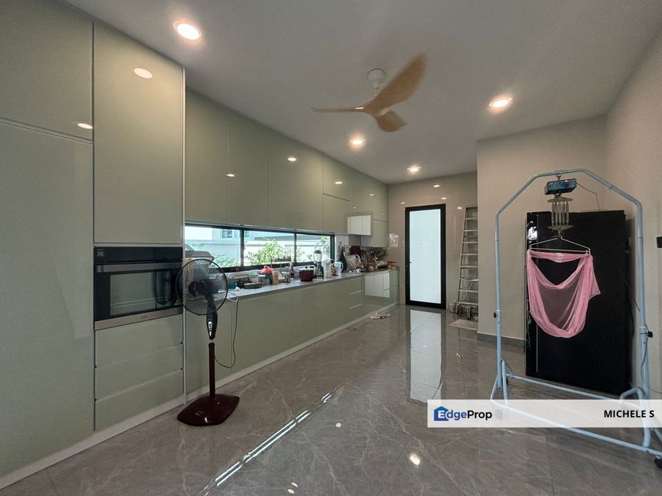 Setia Tropika Cluster Double Storey House For Sale, Johor, Setia Tropika