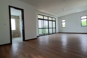 The Hills Horizon Hills Bungalow Corner For Sale