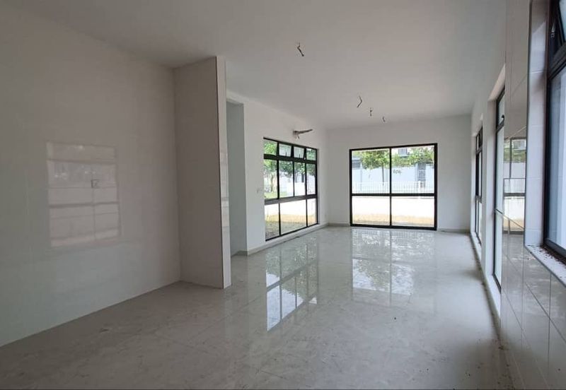 The Hills Horizon Hills Bungalow Corner For Sale