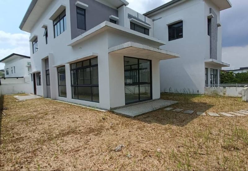 The Hills Horizon Hills Bungalow Corner For Sale