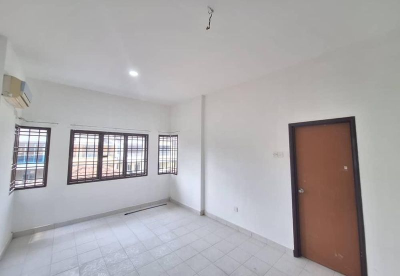 Bandar Baru Seri Alam