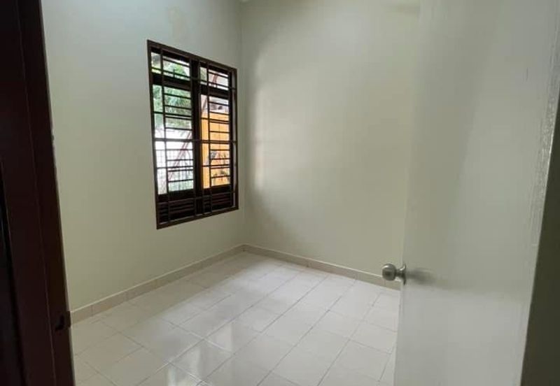 Bandar Baru Seri Alam