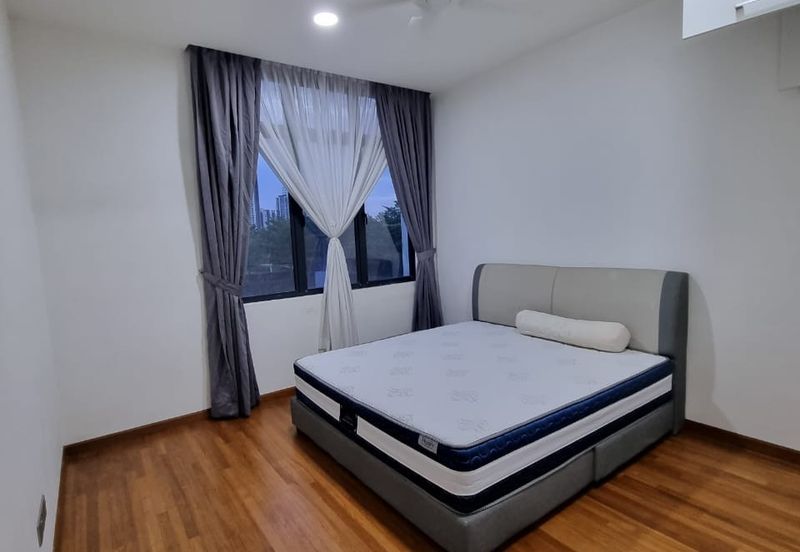 The Hills Residences, Senibong Cove